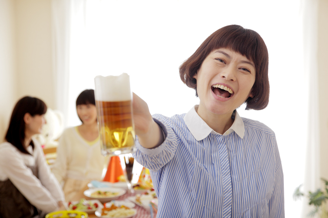 樽も瓶も缶も同じビール