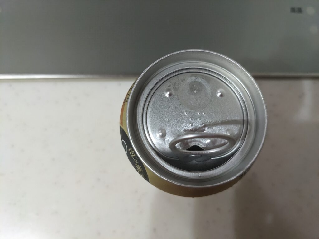 「アサヒ食彩」のフタを開けたところ
