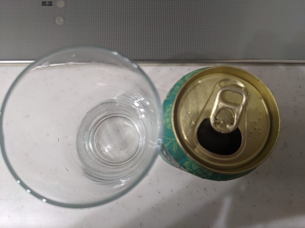 「ニッポンホップ希望のホップリトルスター」のフタを開けたところ