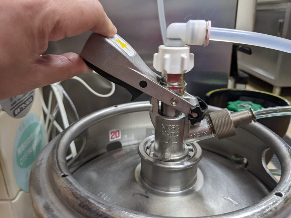 ビールサーバーからビールが出ないトラブル
