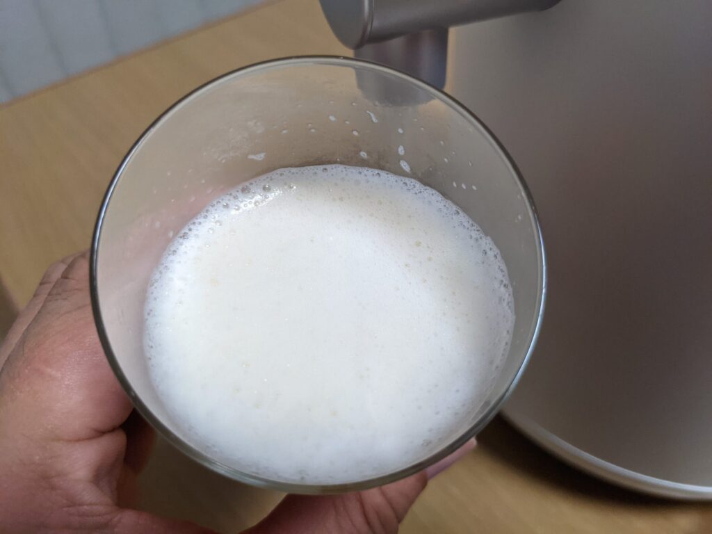 豊潤496を一口飲んだところ