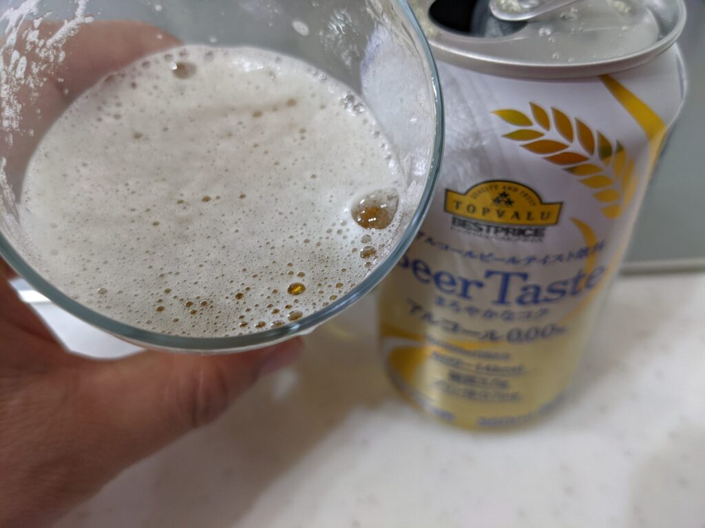 トップバリュ「Beer Taste（ビアテイスト）」を一口飲んだところ