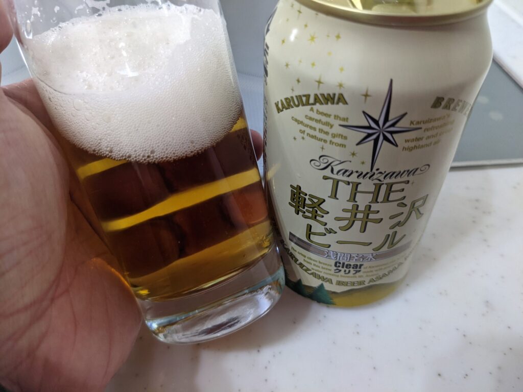 グラスに注がれた「軽井沢ビールClear（クリア）」を4割程飲んだところ