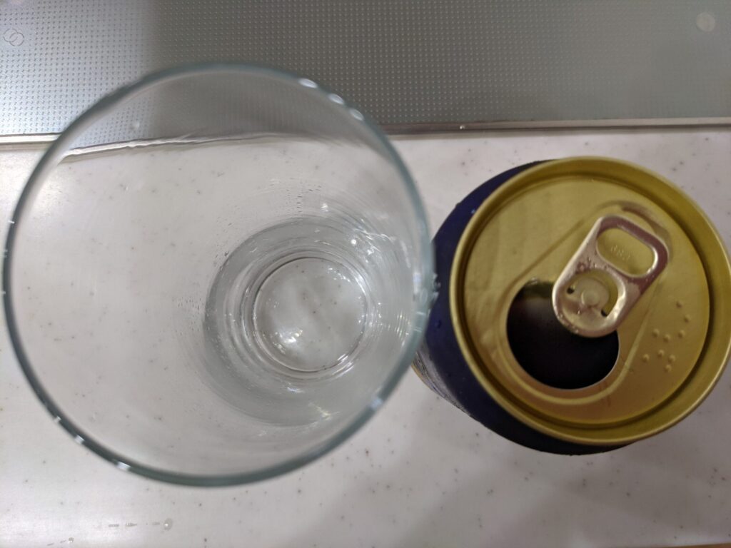 「ハーロックのギャラクシーIPA」のフタを開けたところ