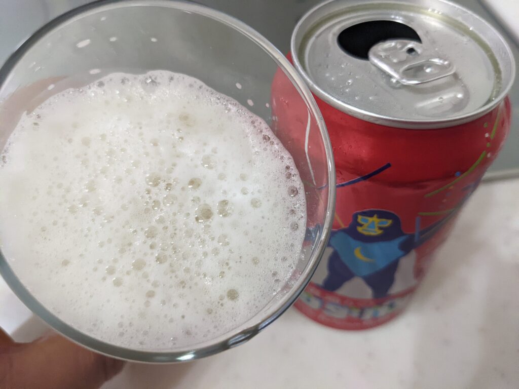 「裏通りのドンダバダ」を一口飲んだところ