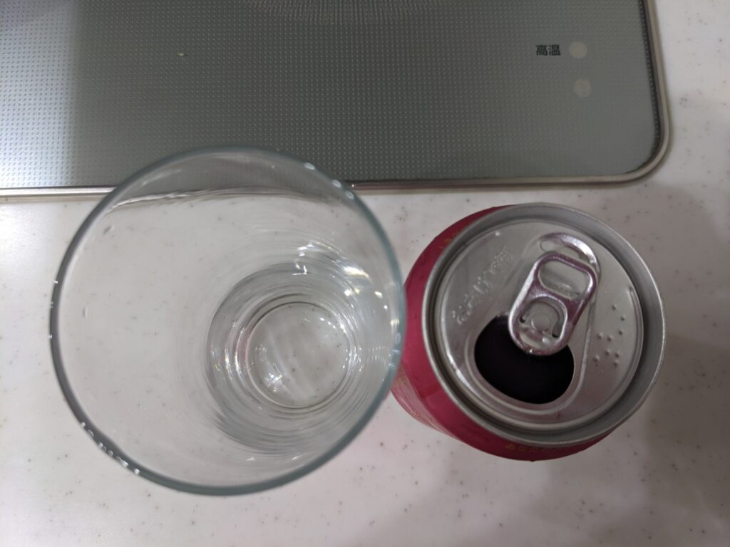 「伊勢角屋ヒメホワイト」のフタを開けたところ