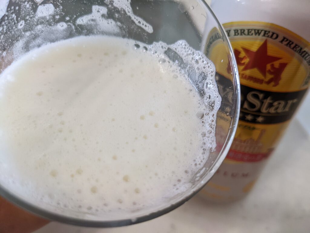 「サッポロファイブスター」を一口飲んだところ