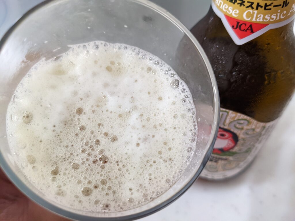 「ジャパニーズクラシックエール常陸野ネストビール」を一口飲んだところ
