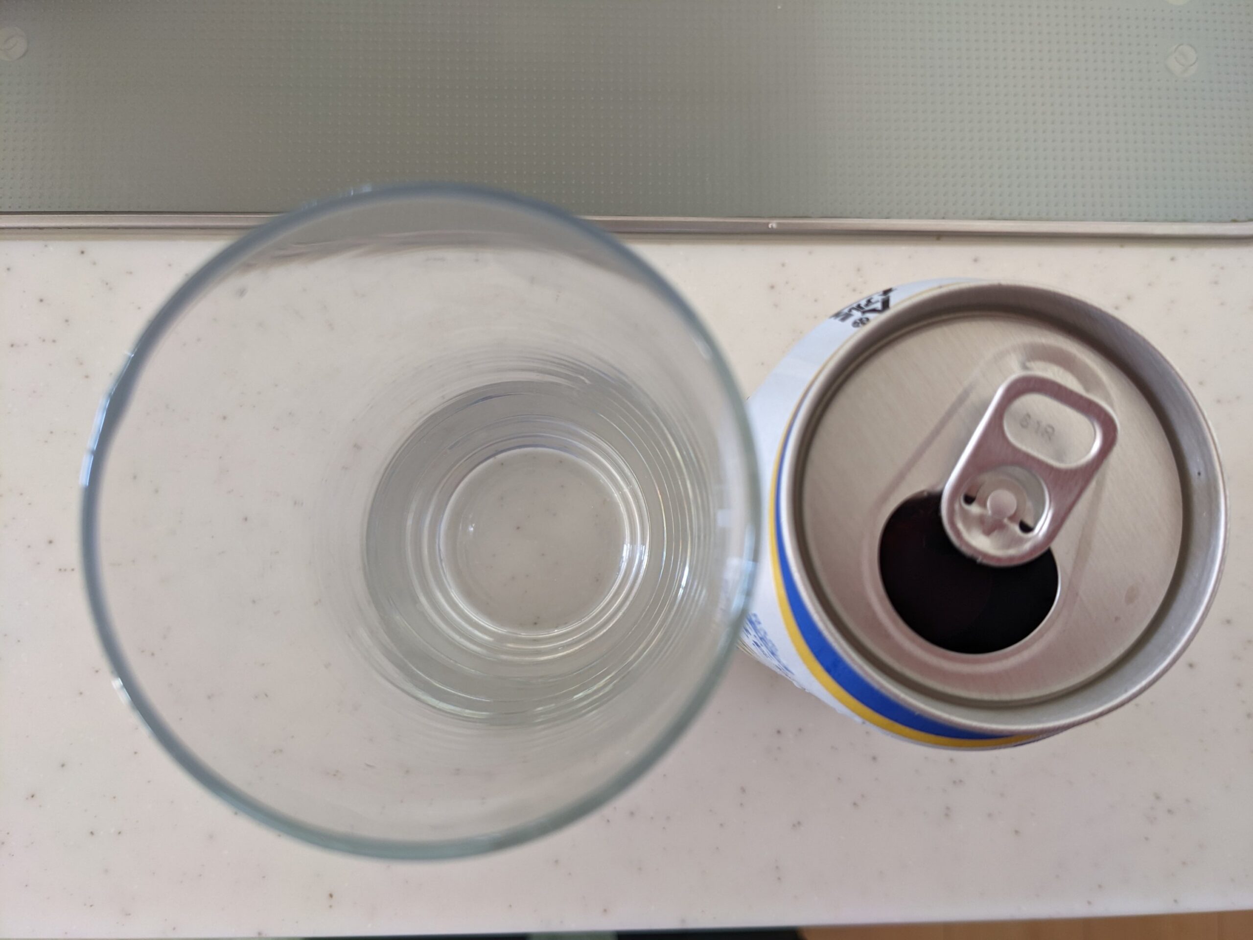 「ビアレスト（コスモス薬品PB）」のフタを開けたところ