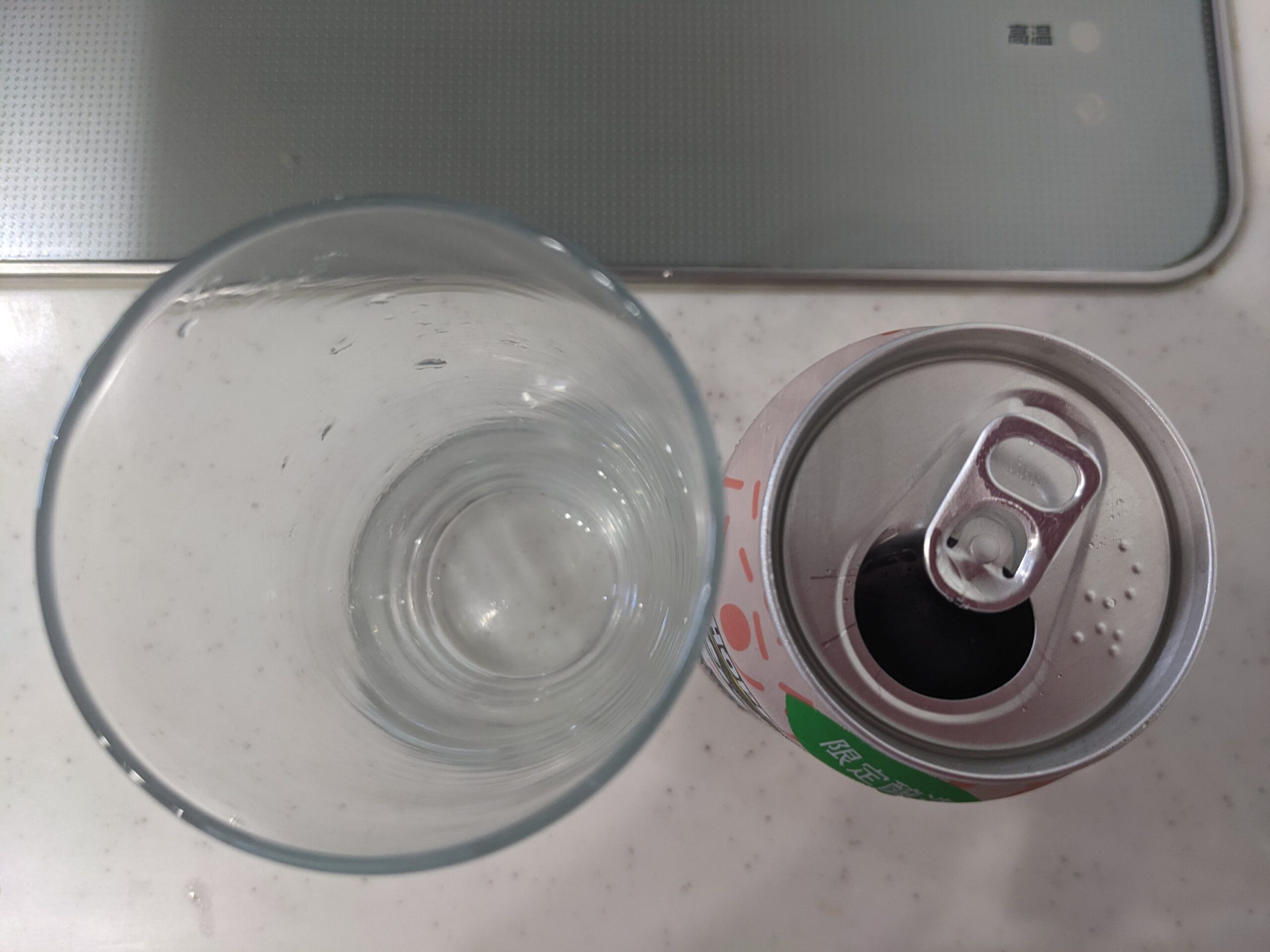 「ももふわIPA（J-CRAFT HOPPING）」のフタを開けたところ