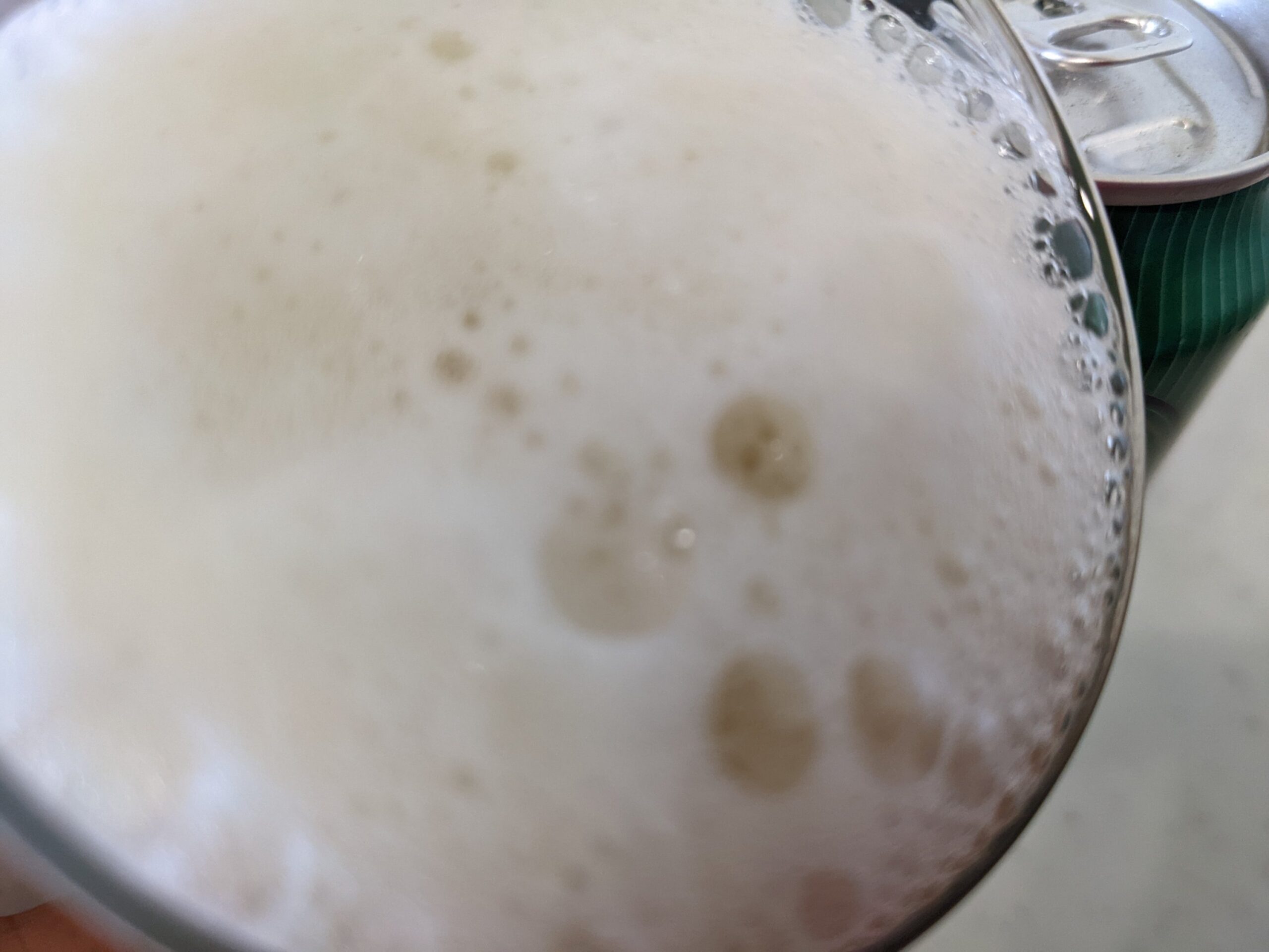 「京都麦酒ゴールドエール 」を飲むところ