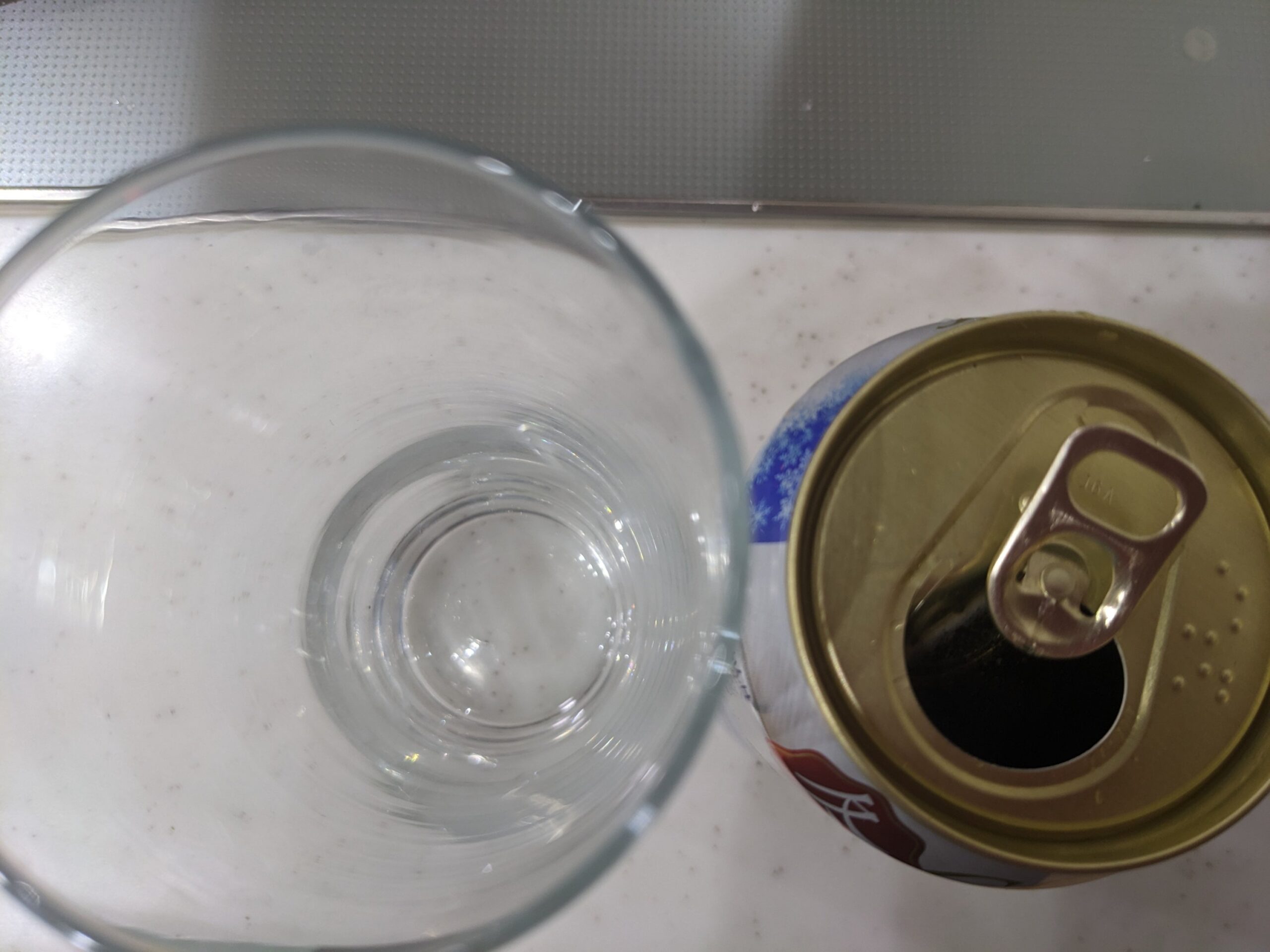 「クリアアサヒ冬日和」のフタを開けたところ