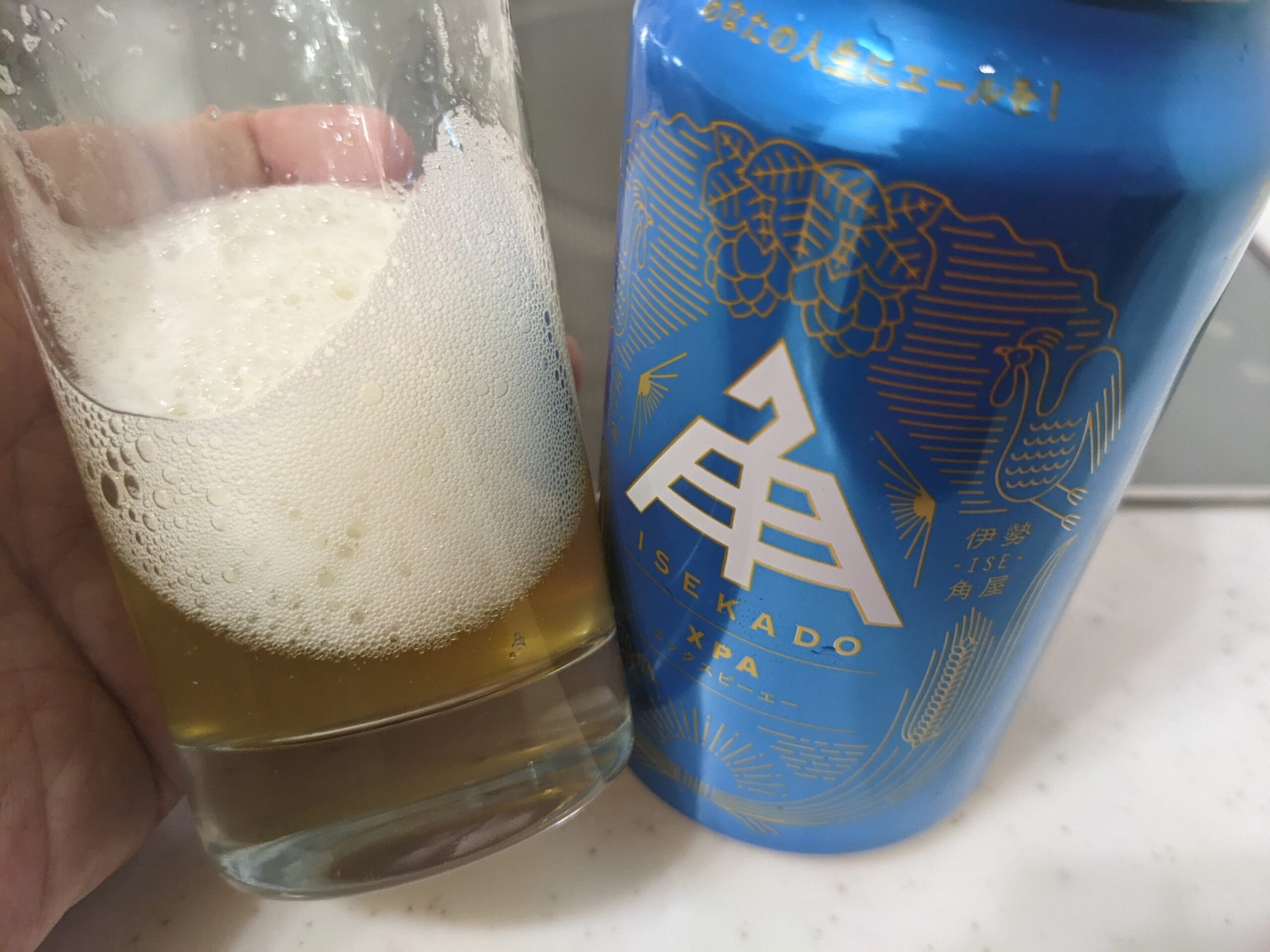 グラスに入った残り1割程の「伊勢角屋麦酒XPA(エックスピーエー)」