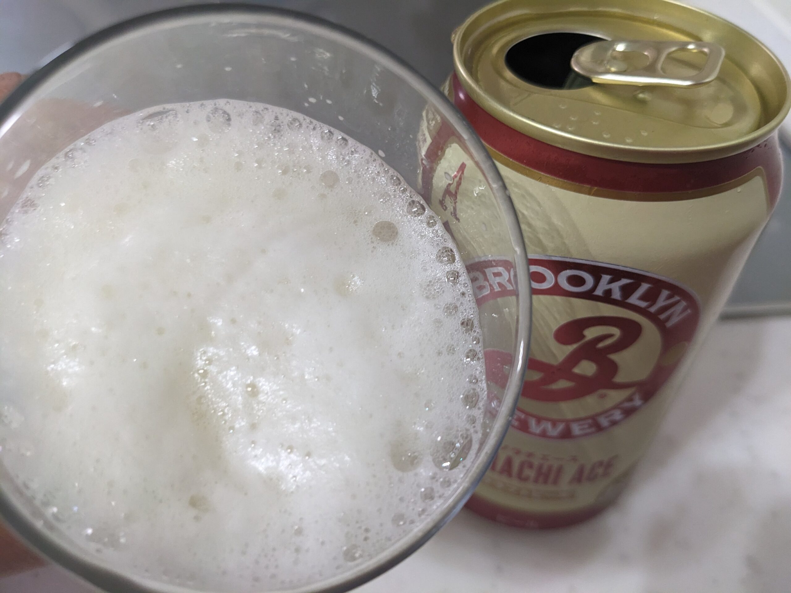 「ブルックリンソラチエース」を一口飲んだところ