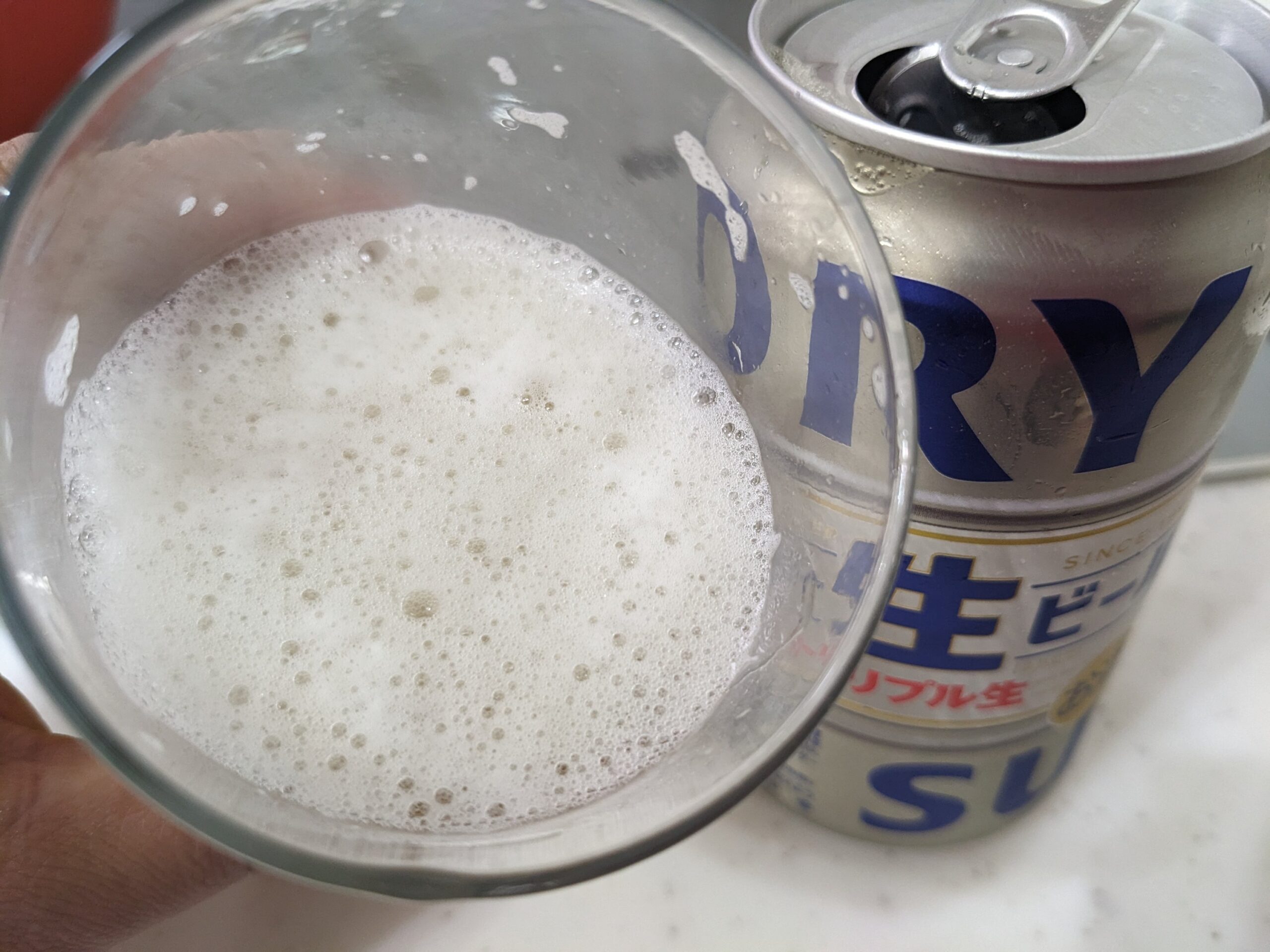 「サントリー生ビールトリプル生」を一口飲んだところ